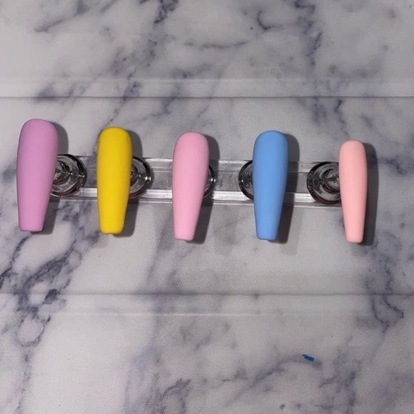 Pastel Rainbow Press on Nails - Picture 2 of 3